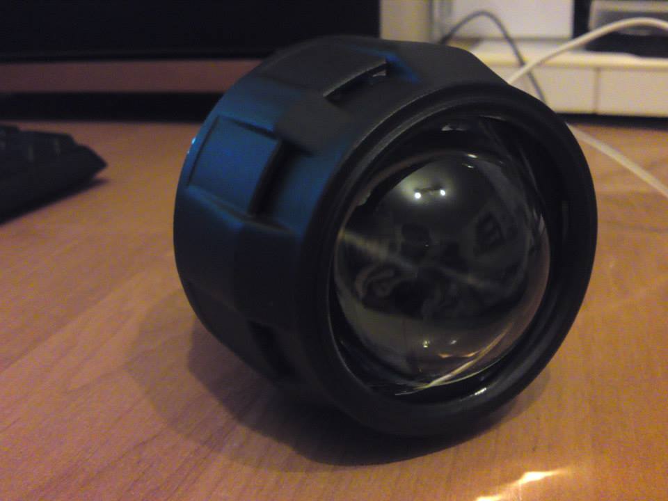 Daewoo Lanos bi-xenon projector retrofit