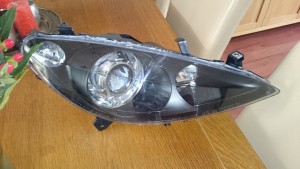 Peugeot 307 bi-xenon projector installation