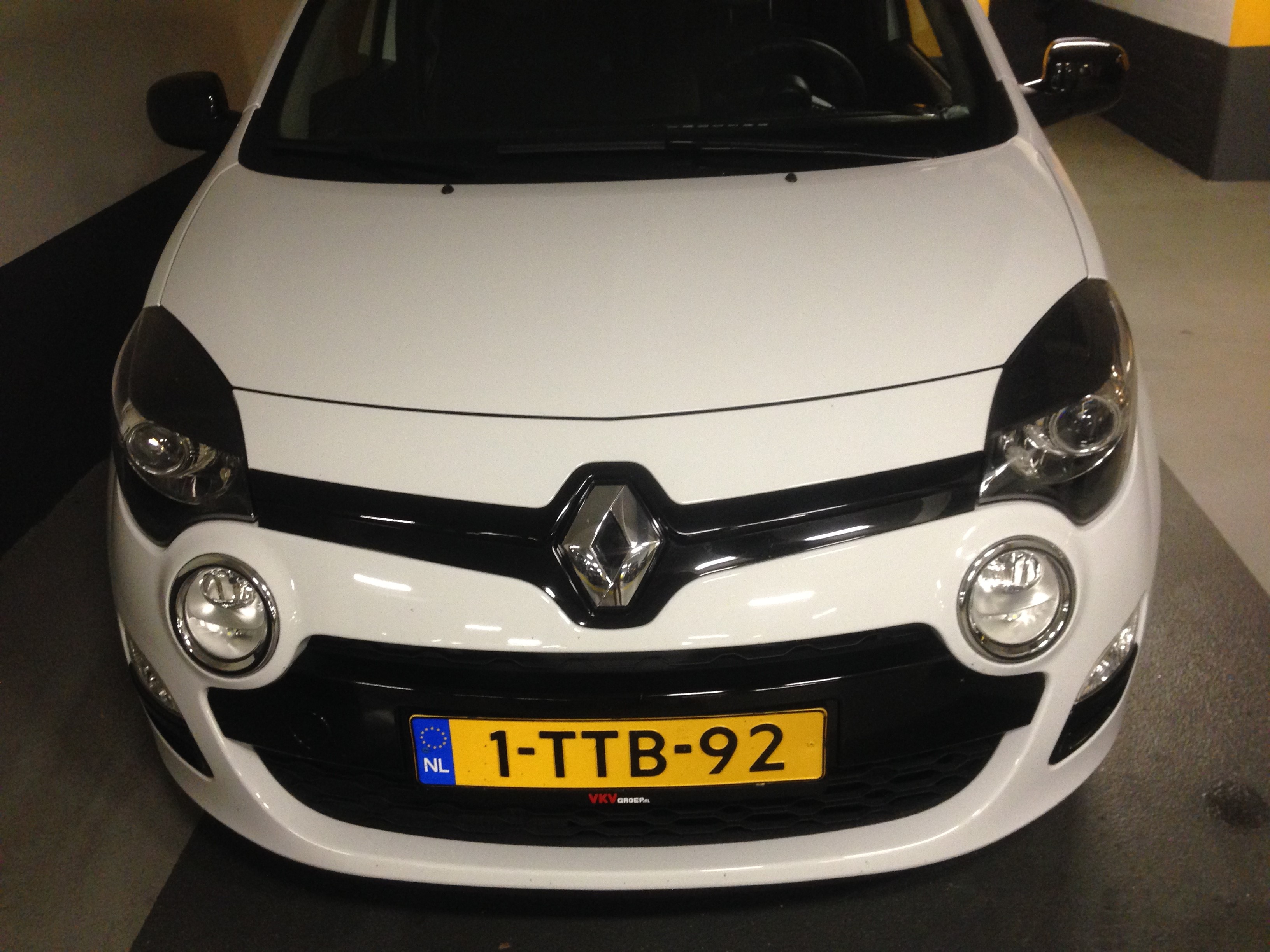 Renault Twingo 2014+ bi-xenon installation